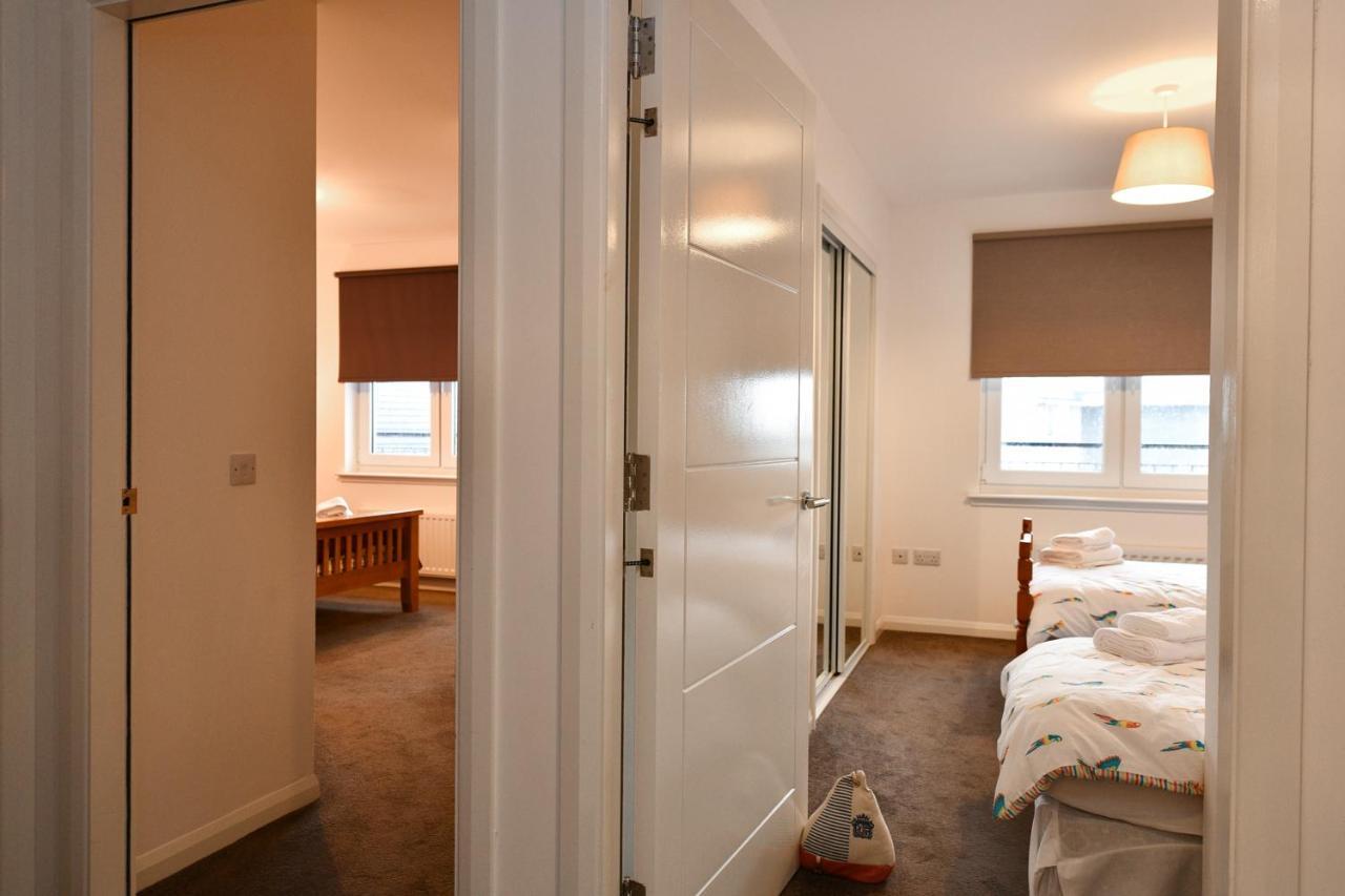 Harbour Quay Apartment 欧文 外观 照片