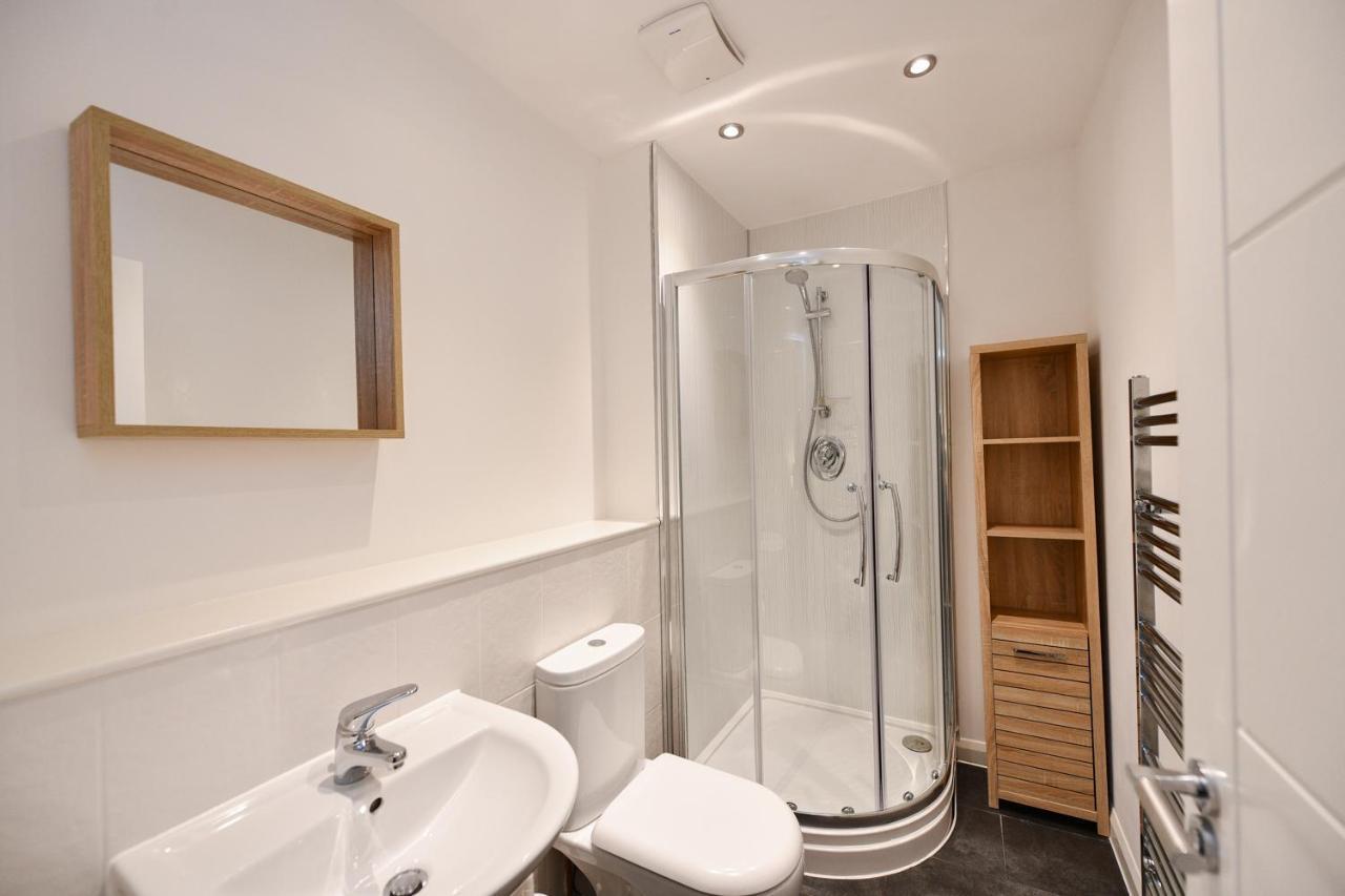 Harbour Quay Apartment 欧文 外观 照片